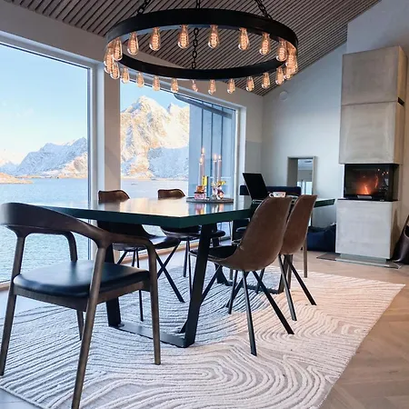 Bluebird * Henningsvaer