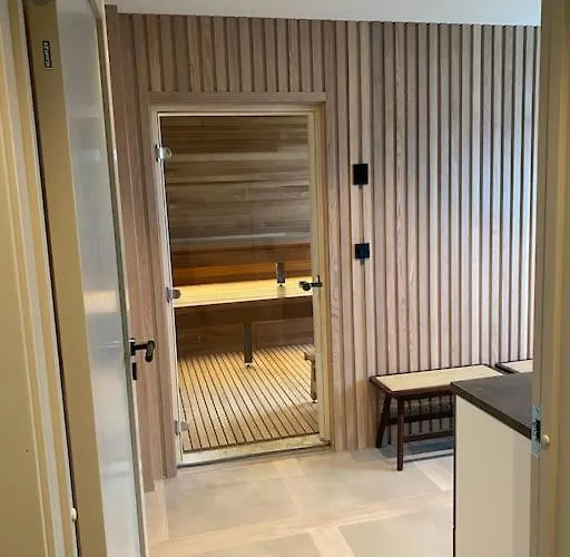 Bluebird-exclusive 5 Bedroom 3 Bathroom